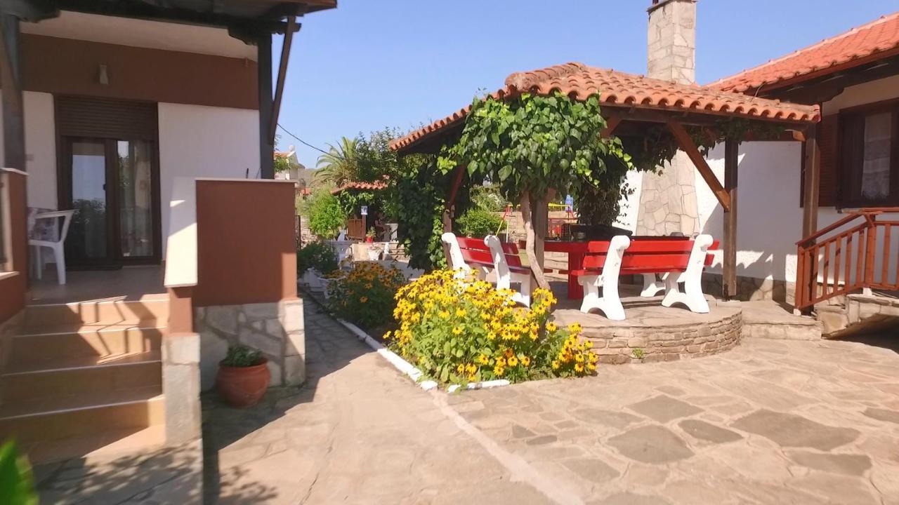 Апартаменты Lampos House Вурвуру Экстерьер фото